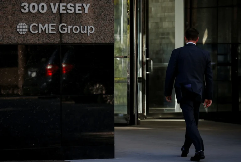 Bolsa de Chicago: mercados futuros e de opções abrirão às 10h30 após interrupção