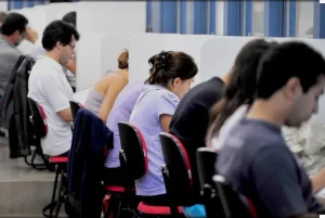 Concursos 2026: Confira os novos editais e remunerações em R$ 21 mil