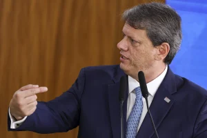 Tarcísio de Freitas pode ser o novo CEO do Brasil agora em 2026